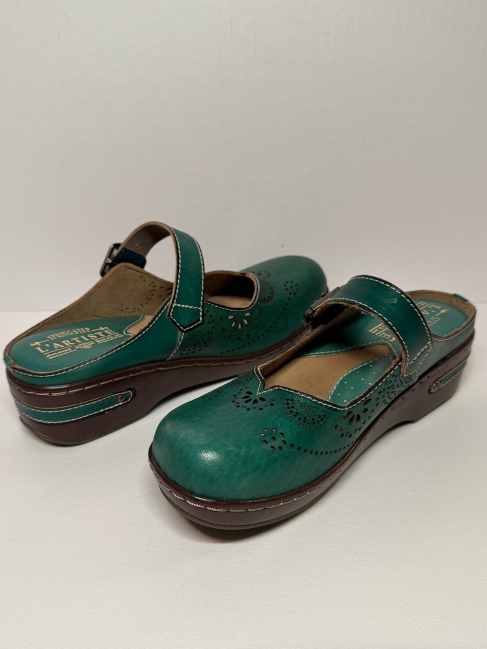 L’Artiste Aneira Green Leather Mary Jane Clogs EU 37 Boho Comfort Clogs - Picture 1 of 13